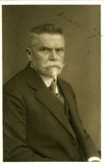 Fotoportrét s podpisem. - Kramář, Karel