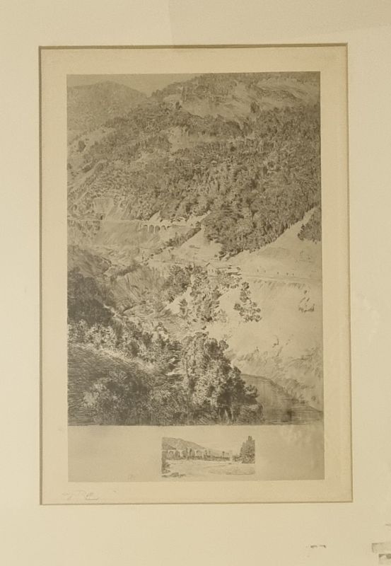 Železniční viadukt v krajině